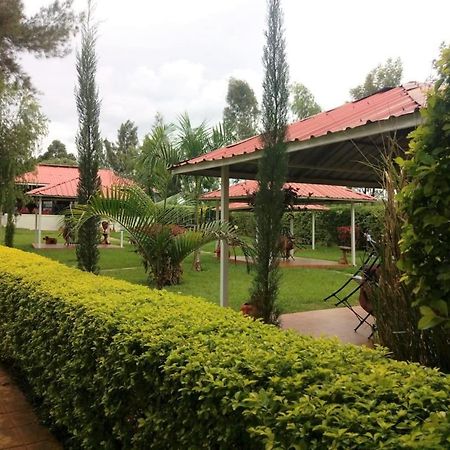 Jabali Country Lodge Kabondo Buitenkant foto